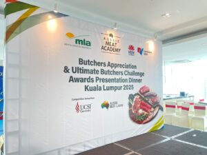 truss 300x225 - Backdrop Truss